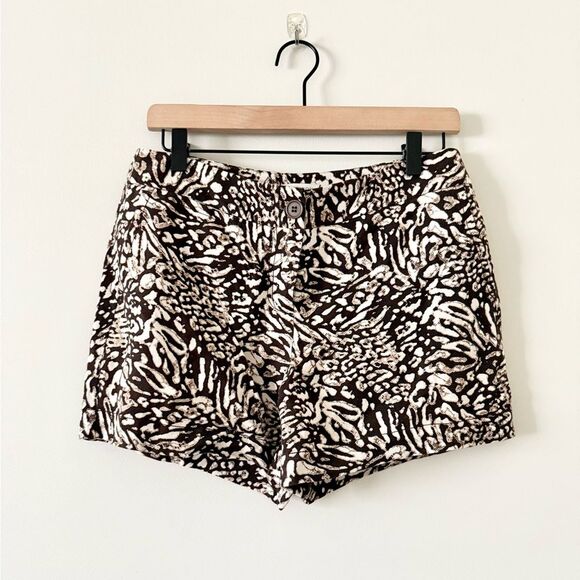 Madison Linen Blend Shorts in Brown and Cream Animal Print - Size 4 - Picture 1 of 4